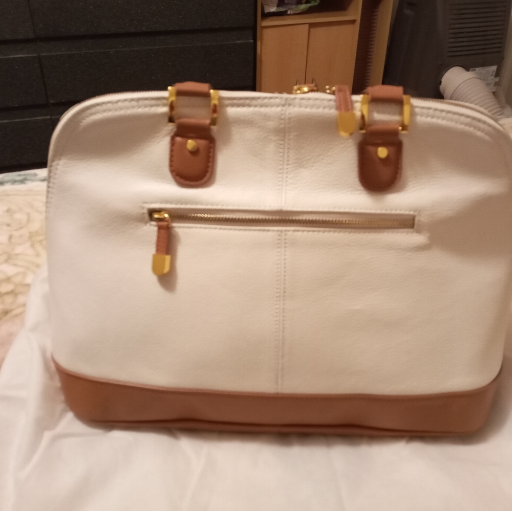 Joy Iman White Purse - Picture 3 of 4